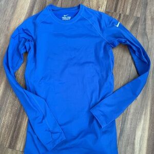 Nike cold gear small